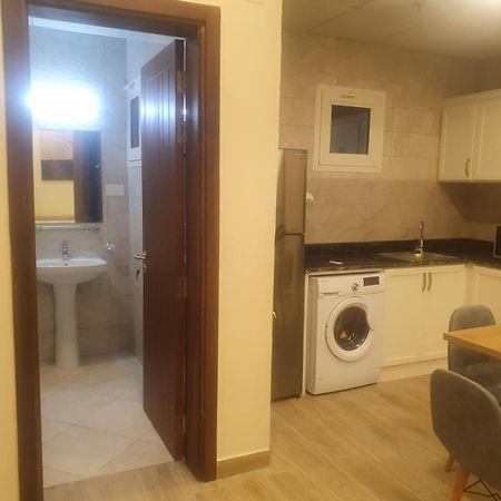 Terminal Inn Old Airport Hotel & Apartment الدوحة المظهر الخارجي الصورة