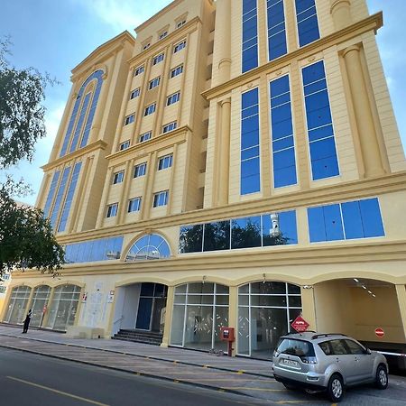 Terminal Inn Old Airport Hotel & Apartment الدوحة المظهر الخارجي الصورة